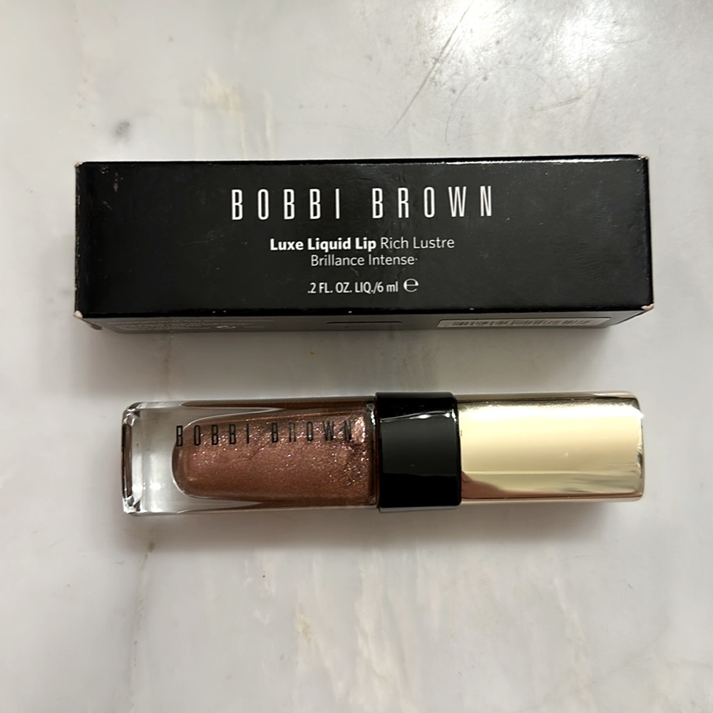 Bobbi Brown Luxe Liquid Lip Rich Luster in Sparkling Sand